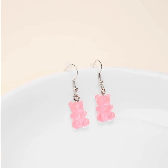 Jewelry - Bear drop light pink gummy bear